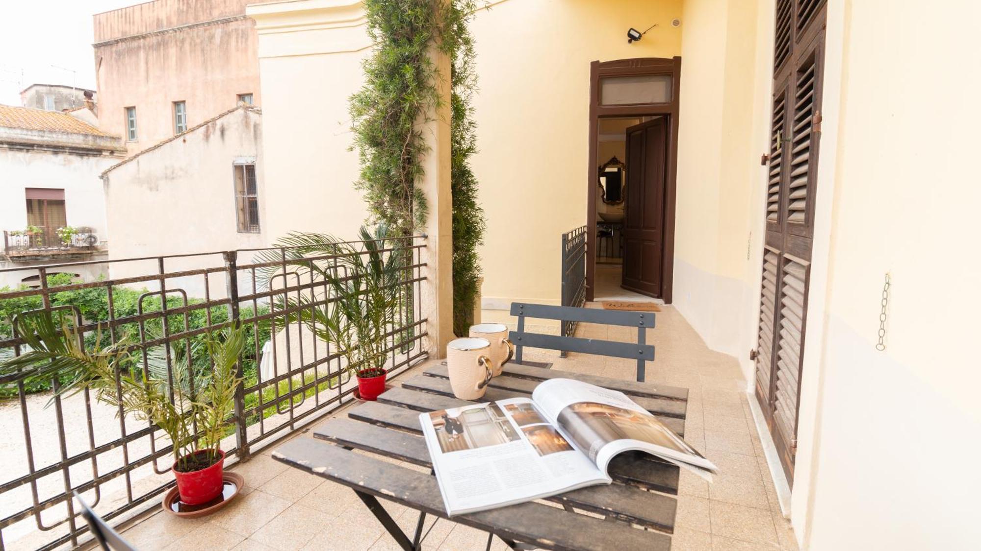 Depandance Eleonora-Luxury Home Oristano Eksteriør billede